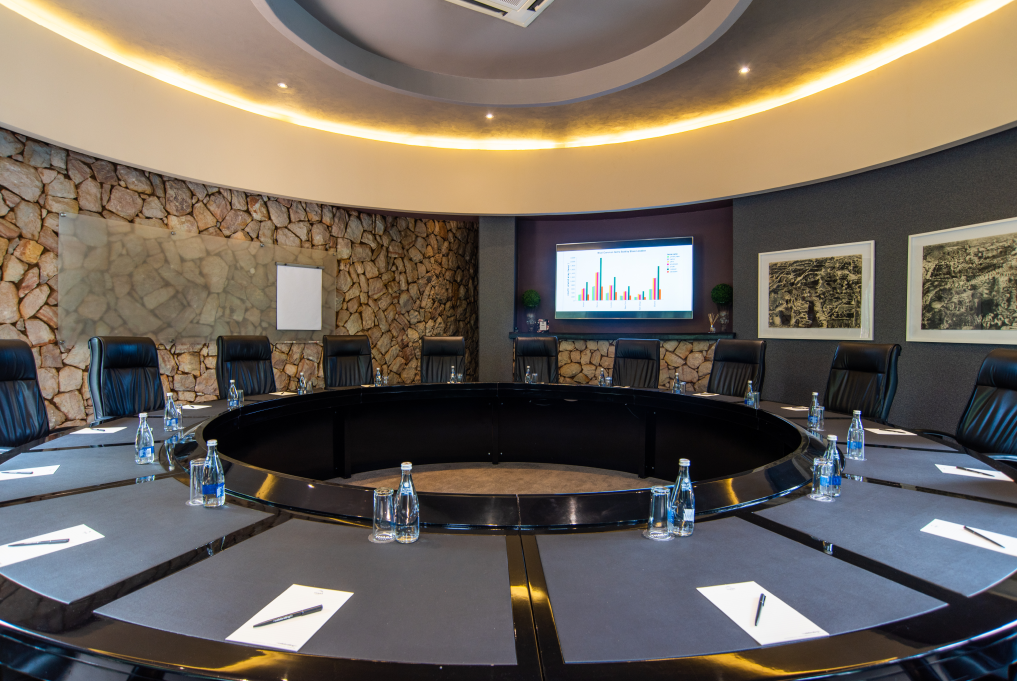Executive Boardroom Conference 02 1017 x 681 - Thaba Eco Hotel alt=""